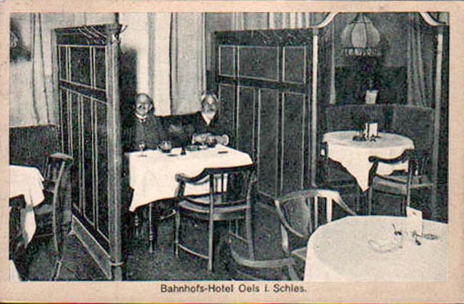 Bahnhofs_hotel_Biblioteka