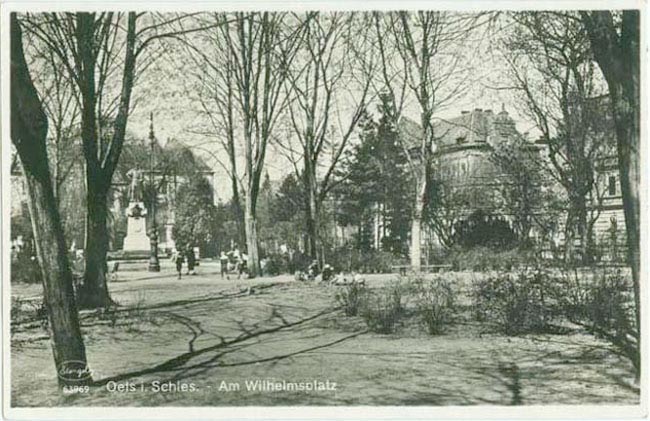 Wilhelmplatz(18)_Maly_park
