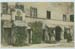 Schlosshof_Dziedziniec_herb_Welfow